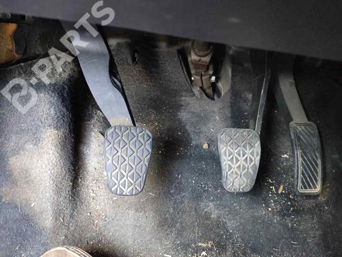 Used Clutch pedal Clutch pedal FORD FIESTA VI (CB1, CCN) 1.25 (82 hp) 11174734 11174734