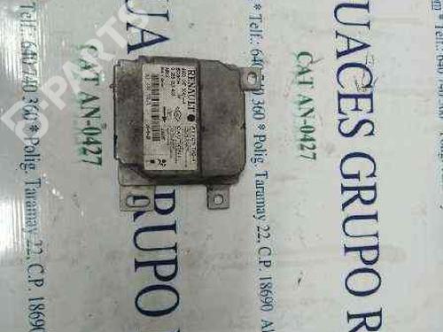 ecu-airbags-renault-clio-ii-bb_-cb_-0285001403-1998-1999-2000-2001-2002-2003-2004-2005-2006-2007-2008-2009-2010-2011-2012-2013-2014-2015-2016-10128207 main image