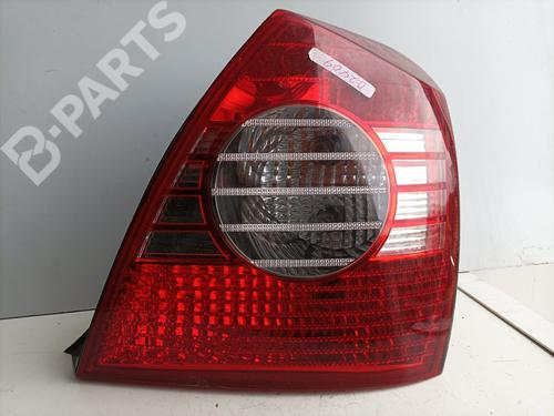 right-taillight-hyundai-elantra-iii-saloon-xd-20-crdi-924022d510-2000-2001-2002-2003-2004-2005-2006-2007-10131332 main image