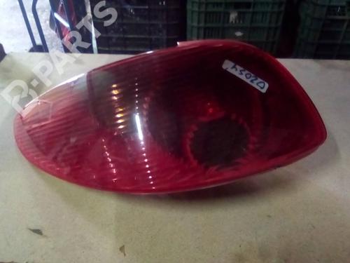 left-taillight-peugeot-206-hatchback-2ac-14-hdi-eco-70-1998-1999-2000-2001-2002-2003-2004-2005-2006-2007-2008-2009-2010-2011-2012-10131470 main image