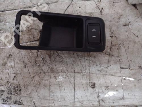 Used Right front window switch Right front window switch FORD FOCUS II (DA_, HCP, DP) 1.6 (100 hp) 10131669 10131669