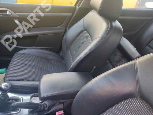 Used Right front seat Right front seat PEUGEOT 407 (6D_) 2.0 HDi 135 (6DRHRH, 6DRHRE, 6DRHRG, 6DRHRJ) (136 hp) 11062971 11062971