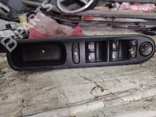 Used Left front window switch Left front window switch PEUGEOT 307 (3A/C) [2000-2012] 10131792 10131792