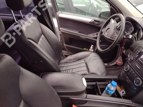 Used Left front seat Left front seat MERCEDES-BENZ M-CLASS (W164) ML 300 CDI 4-matic (164.120) (190 hp) 11094690 11094690
