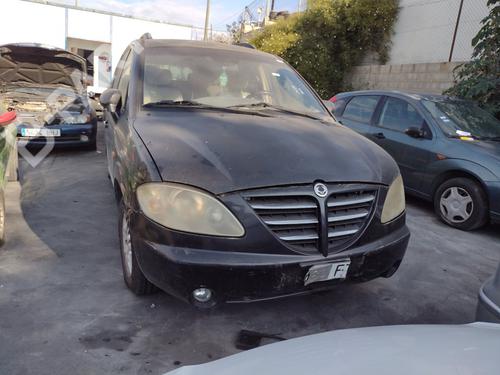 Used Parts SSANGYONG RODIUS I  2.7 Xdi  1084684