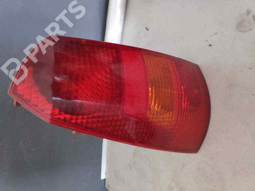 Used Right taillight Right taillight FORD FOCUS I Turnier (DNW) 1.8 16V (115 hp) 10128489 10128489