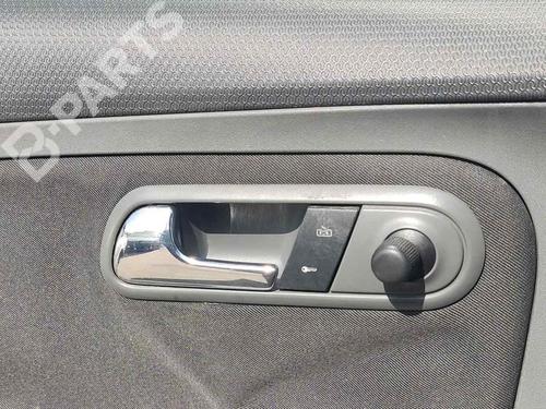 Used Front left interior door handle Front left interior door handle SEAT IBIZA III (6L1) 1.4 TDI (80 hp) 11118698 11118698