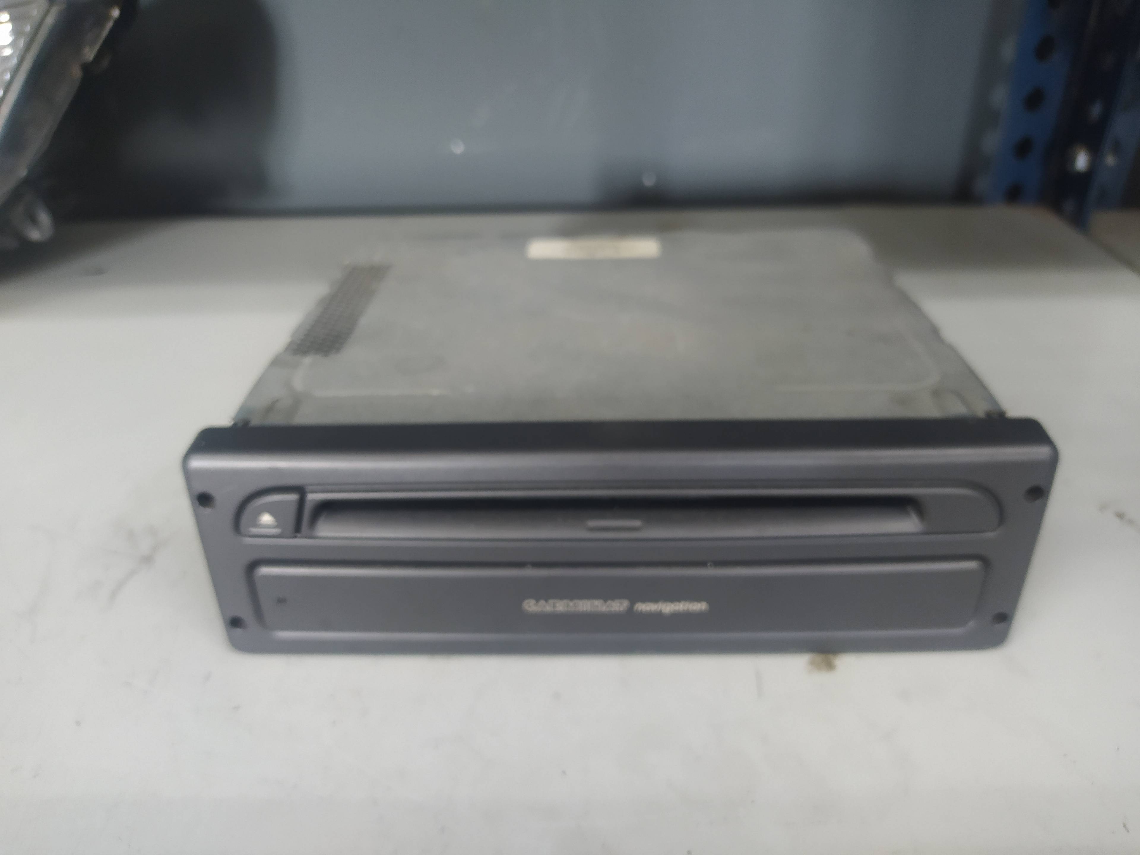 Radio RENAULT VEL SATIS (BJ0_) 3.0 dCi (BJ0J, BJ0N) 10339492 | B-Parts