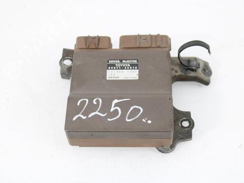 Used Electronic module TOYOTA RAV 4 II (_A2_) 2.0 D 4WD (CLA20_, CLA21_, CLA20R, CLA21R) (116 hp) 15519870