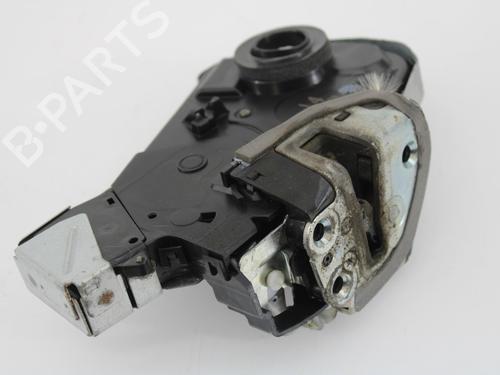 Used Tailgate lock TOYOTA RAV 4 III (_A3_) 2.2 D (ALA35_) (150 hp) 13295497