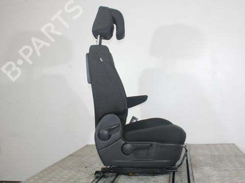 Right front seat PEUGEOT 5008 (0U_, 0E_) 1.6 HDi | BP15906669C16 