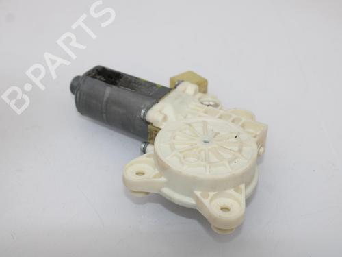 Used Left front window motor MERCEDES-BENZ CLS (C219) CLS 320 CDI (219.322) (224 hp) 14454050