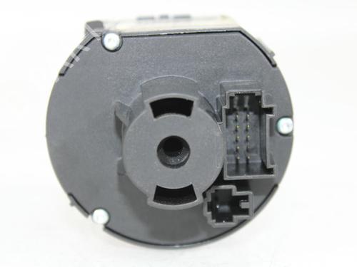 Headlight switch AUDI A3 Convertible (8P7) 1.9 TDI | BP11358086I24 
