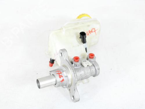 Used Brake master cylinder FIAT PUNTO EVO (199_) 1.3 D Multijet (199AXD1B, 199AXD1A, 199BXD1B, 199BXD1A,... (90 hp) 22303986