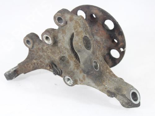 Right front steering knuckle MERCEDES-BENZ C-CLASS (W204) C 200 CDI (204.001) | BP17105687M26 