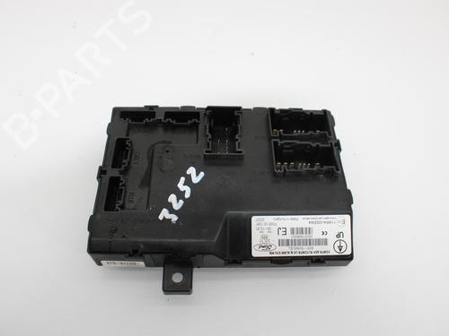 Zekeringkast FORD FIESTA VI (CB1, CCN) 1.4 TDCi (70 hp) 12268250