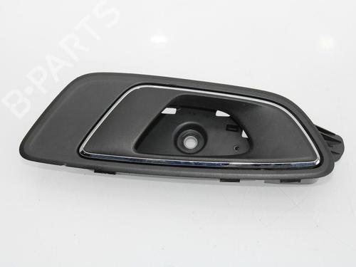 Used Front left interior door handle SEAT LEON SC (5F5) 1.6 TDI (90 hp) 10124906