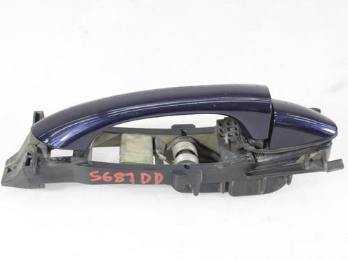 Used Front right exterior door handle MERCEDES-BENZ C-CLASS (W203) C 220 CDI (203.006, 203.008) (143 hp) 29377618