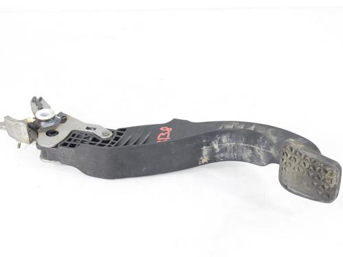 Used Clutch pedal OPEL ASTRA J (P10) 1.6 SIDI (68) (170 hp) 17080222