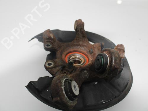 Used Right rear steering knuckle BMW 1 (E81) 118 d (143 hp) 11052096