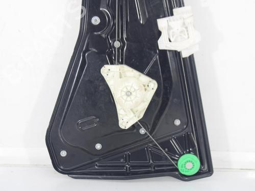 Rear left window mechanism LAND ROVER DISCOVERY IV (L319) 3.0 SDV6 4x4 | BP16930006C24 