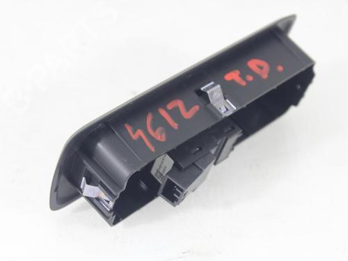 Right rear window switch LAND ROVER DISCOVERY IV (L319) 3.0 SDV6 4x4 | BP16929991I28 