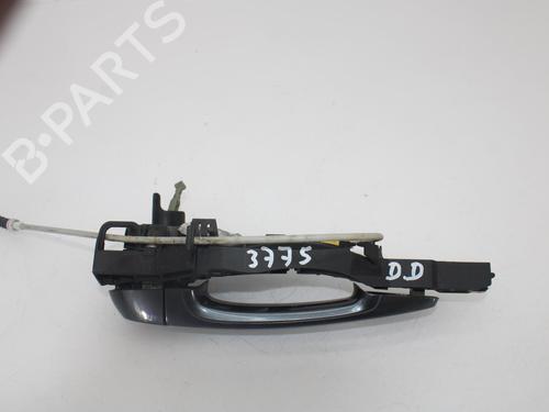 Używane Klamka zewnętrzna drzwi przednich prawych BMW 2 Coupe (F22, F87) 218 d (150 hp) 13032878