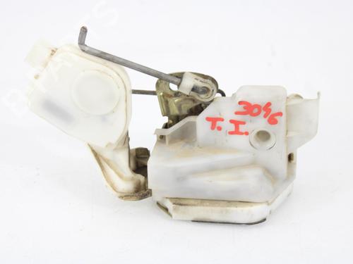 Rear left lock MITSUBISHI PAJERO III (V7_W, V6_W) 2.5 TDi (V64W, V74W) | BP16241676C100 