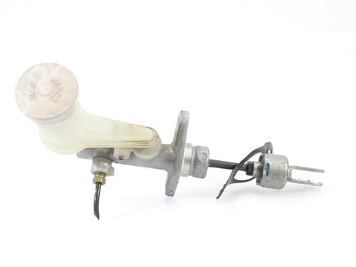 Used Brake master cylinder MITSUBISHI PAJERO III (V7_W, V6_W) 2.5 TDi (V64W, V74W) (115 hp) 16241644