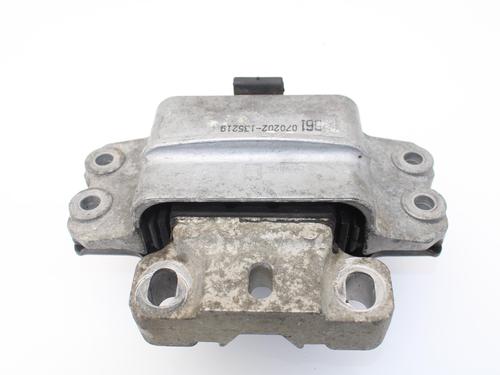 Engine mount VW PASSAT B6 (3C2) 1.9 TDI | BP11858944M89 