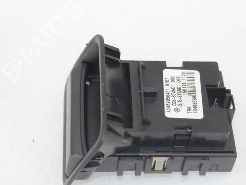Used Hand brake MERCEDES-BENZ CLA Coupe (C117) CLA 180 (117.342) (122 hp) 13575656