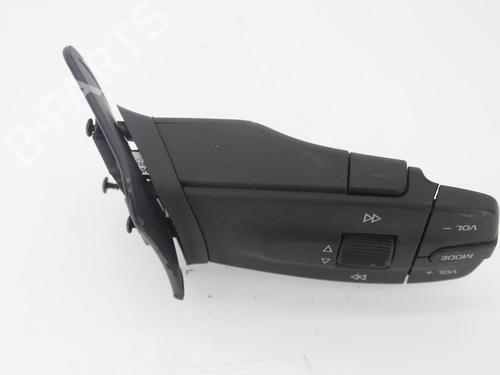Used Steering wheel controls SEAT IBIZA IV SC (6J1, 6P5) 1.6 TDI (105 hp) 10121312