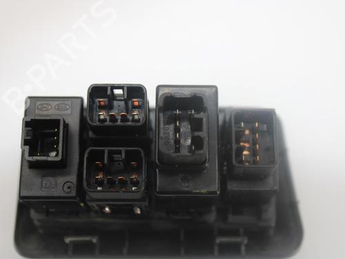 Switch HYUNDAI SANTA FÉ II (CM) 2.2 CRDi GLS | BP12268762I30 