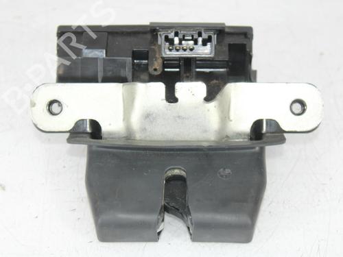 Used Tailgate lock FORD FIESTA VI (CB1, CCN) 1.5 TDCi (75 hp) 22305406