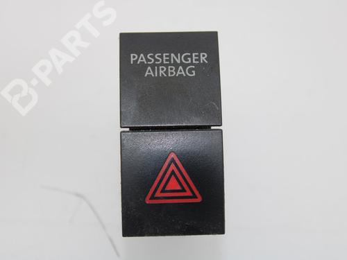 switch-seat-toledo-iv-kg3-16-tdi-6ja953507-2012-2013-2014-2015-2016-2017-2018-2019-11142499 main image