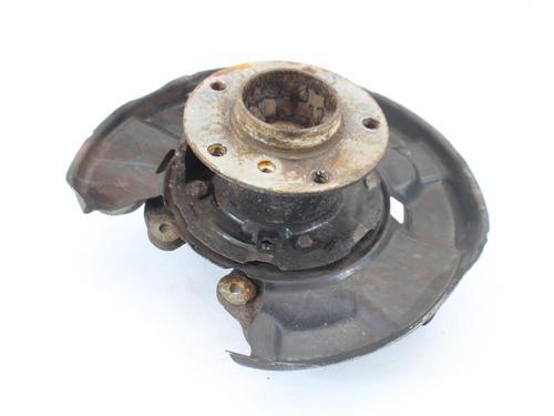 Used Right rear steering knuckle BMW 1 Convertible (E88) 118 d (143 hp) 16310188