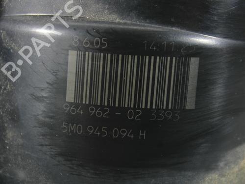 Right tailgate light VW GOLF PLUS V (5M1, 521) 1.9 TDI | BP25255517C80 