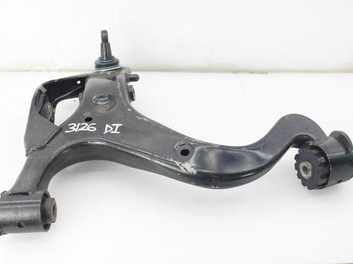 Used Left front suspension arm LAND ROVER DISCOVERY III (L319) 2.7 TD 4x4 (190 hp) 10120908