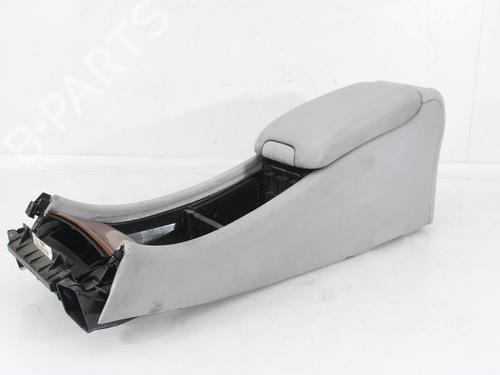 Used Middle console Middle console 33833391 33833391