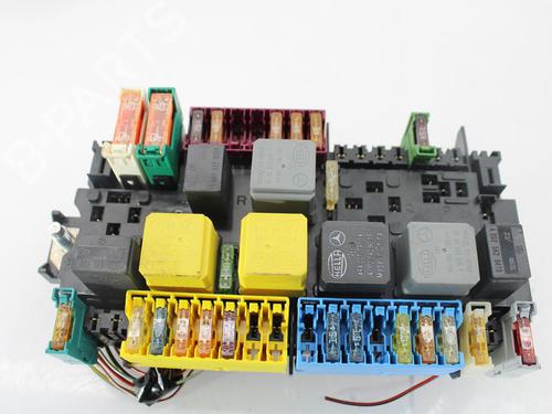 Used Fuse box MERCEDES-BENZ B-CLASS Sports Tourer (W246, W242) B 180 CDI / d (246.212) (109 hp) 10121437