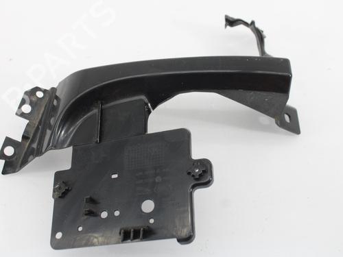 Used Rear bumper bracket LAND ROVER RANGE ROVER EVOQUE (L538) 2.0 D (150 hp) 16142441