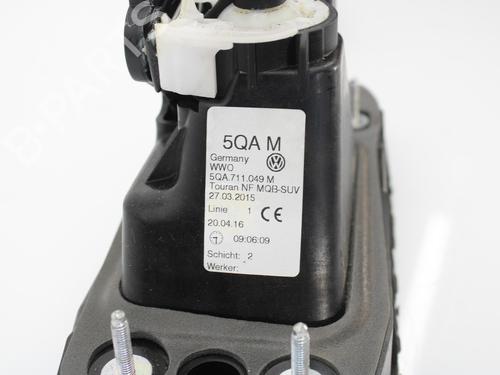 Gear lever VW TOURAN (5T1) 2.0 TDI | BP12443348M90 