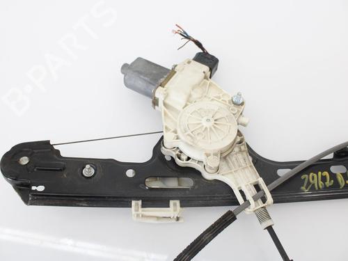 Front right window mechanism BMW 1 (E87) 118 d | BP10321555C23 