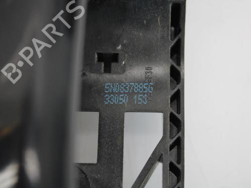 Front right exterior door handle VW GOLF VI (5K1) 1.6 TDI | BP10119352C129 