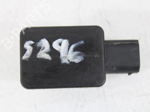 Used Electronic sensor MERCEDES-BENZ CLA Coupe (C117) CLA 180 (117.342) (122 hp) 23446002