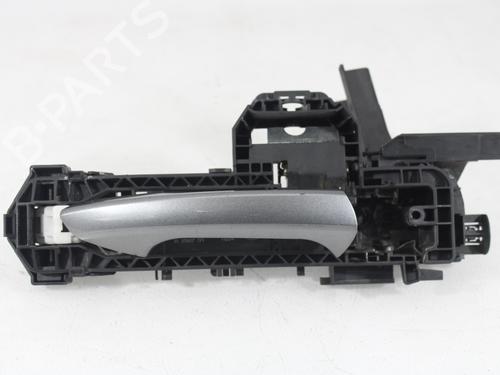 Used Front right exterior door handle MERCEDES-BENZ CLA Coupe (C117) CLA 180 (117.342) (122 hp) 23439476