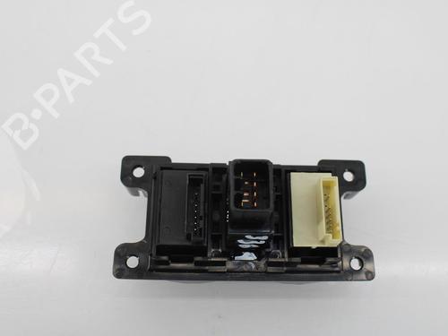 Switch HYUNDAI SANTA FÉ II (CM) 2.2 CRDi GLS 4x4 | BP10121624I30 