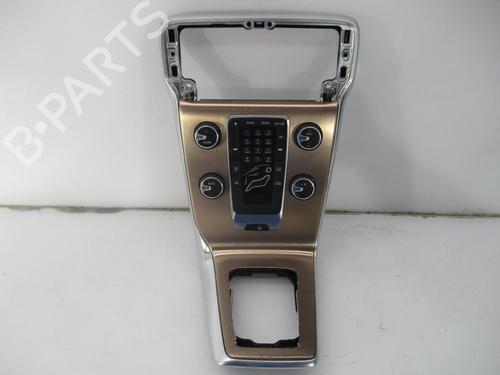 Used Climate control VOLVO V40 Hatchback (525) D2 (114 hp) 10347788