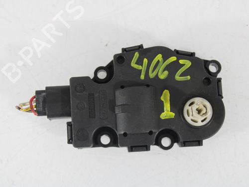 Used Electronic module BMW 5 (F10) 525 d (204 hp) 13733715