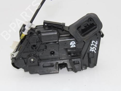 Used Front right lock VW POLO V (6R1, 6C1) 1.6 (90 hp) 10777597